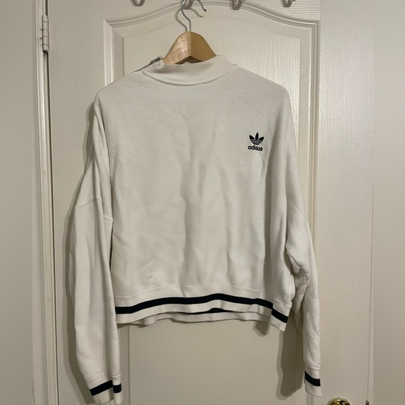 Adidas Varsity Crewneck Cropped - Picture 1 of 3